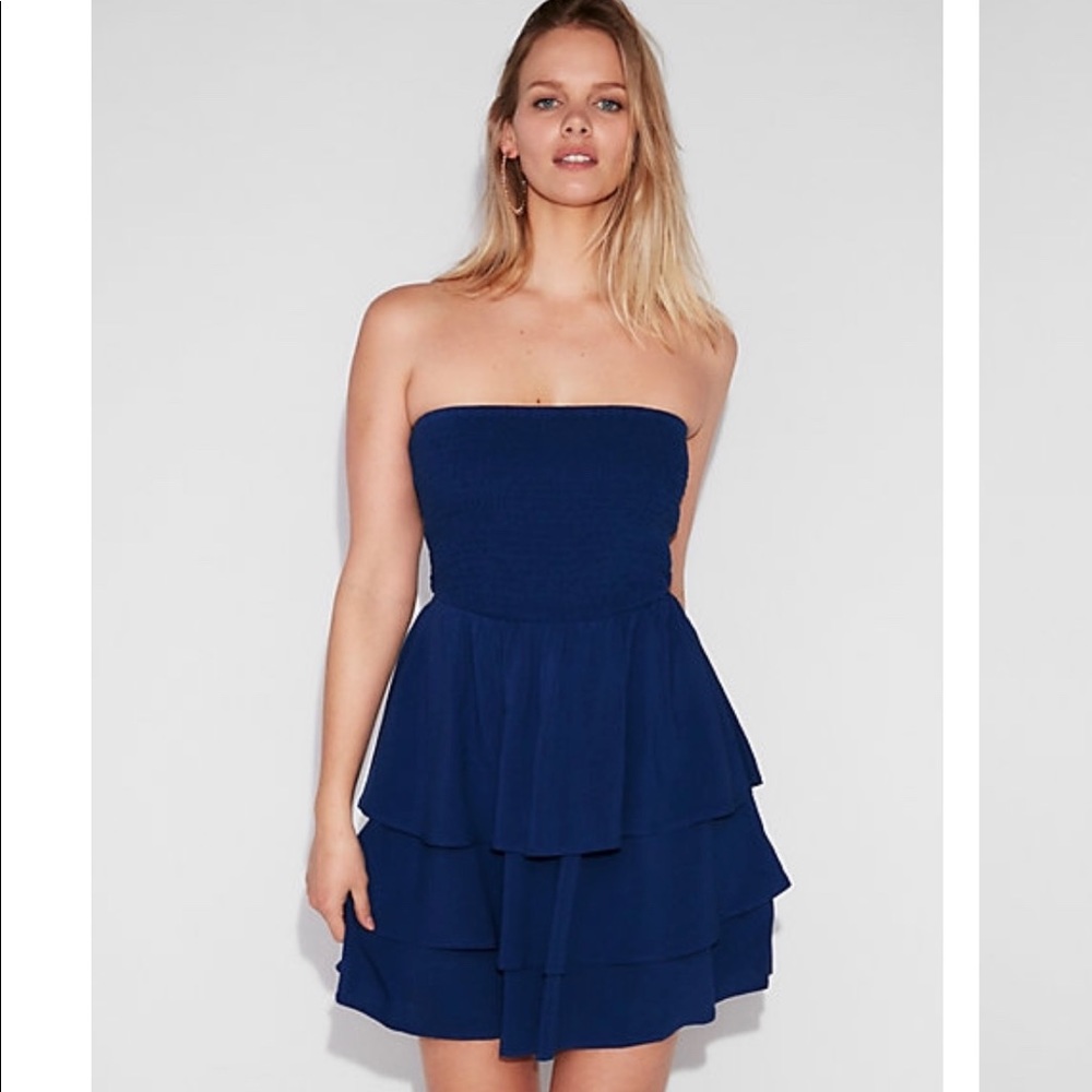 Strapless dress